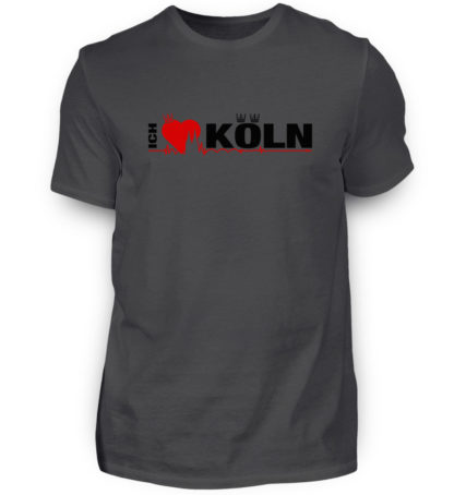 Asphalt-graues T-Shirt mit "Ich liebe Köln" Aufdruck; mittig auf Brust wobei ein rotes Herz das Wort Liebe symbolisiert und das Wort ich hochkant, während das Wort Köln waagerecht geschrieben ist - Somit kann das Motiv auf dem T-Shirt aus Entfernung auch als "I love Köln" gelesen werden.