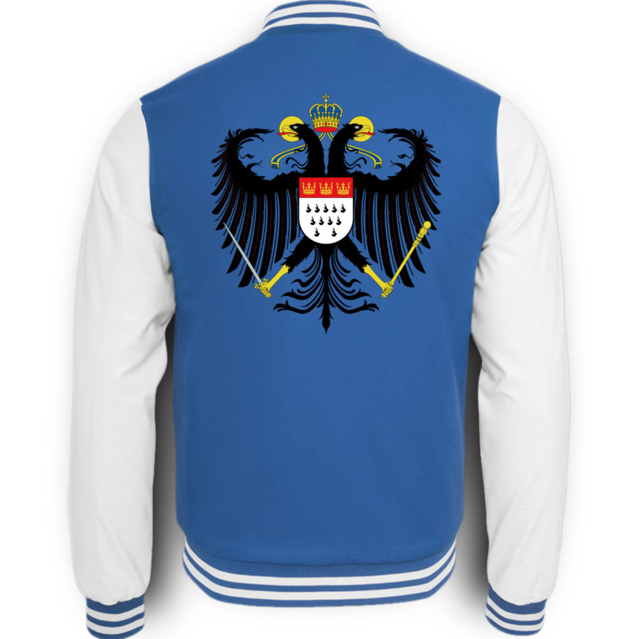 Bild zeigt Rückseite der blau-weißen College-Sweatjacke mit großem Kölner Wappen mittig auf oberer Hälfte (Kreuz) gedruckt.